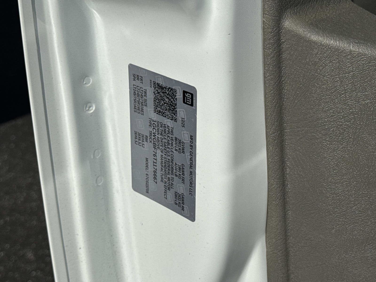 2026 Chevrolet Express Cargo WT