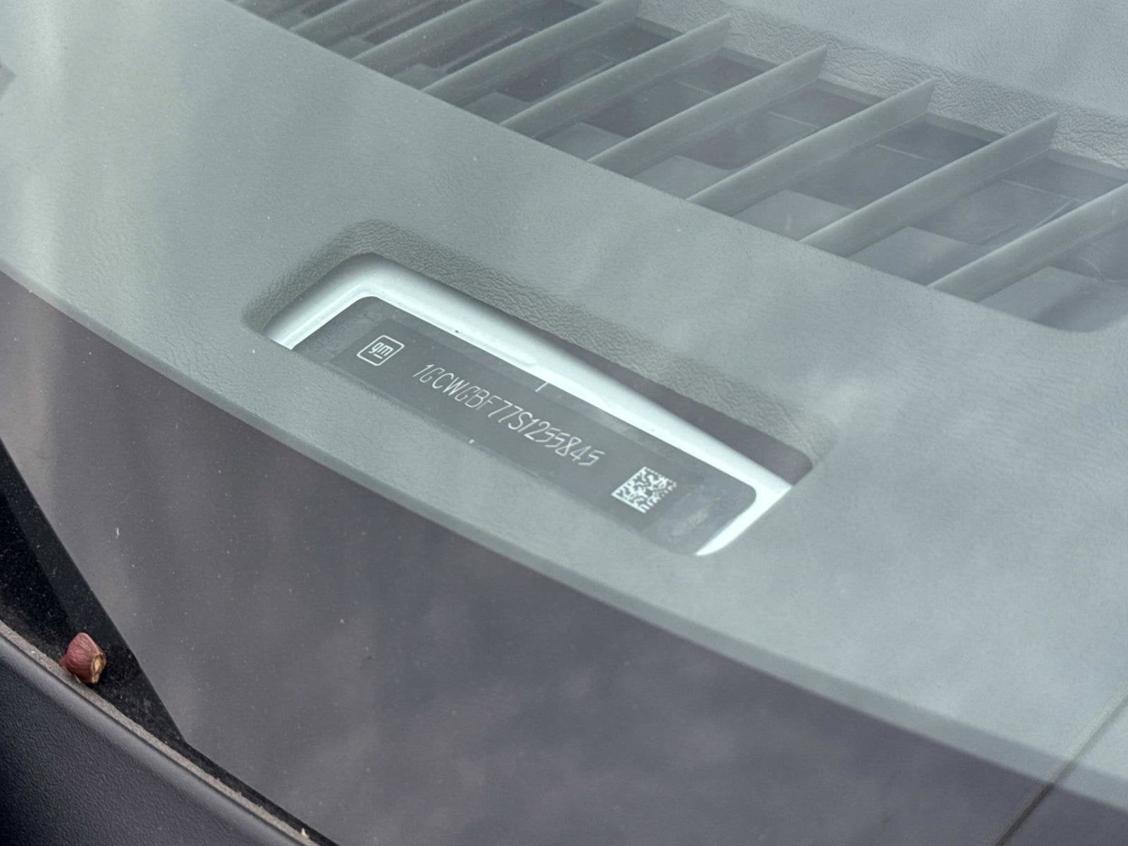 2025 Chevrolet Express Cargo 2500 WT