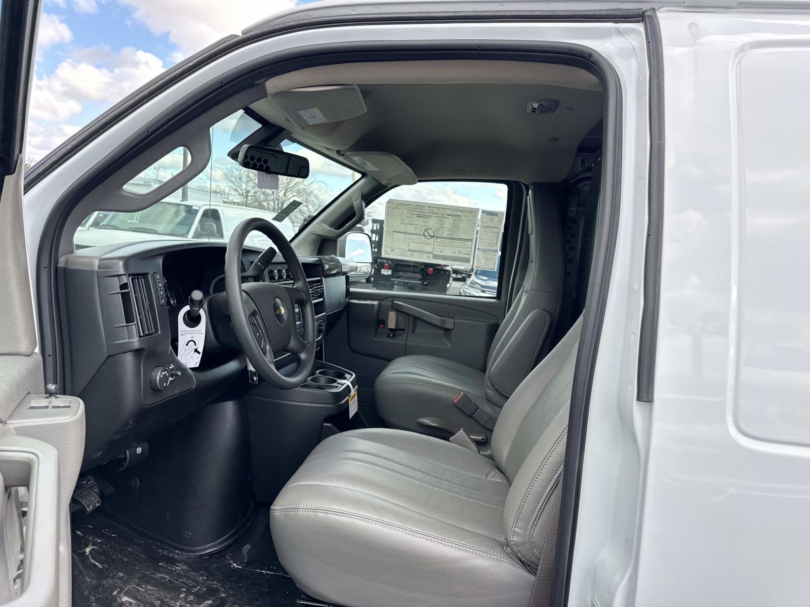 2026 Chevrolet Express Cargo WT