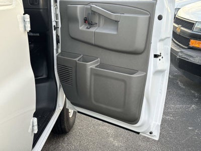 2025 Chevrolet Express Cargo WT
