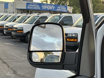2025 Chevrolet Express Cargo WT