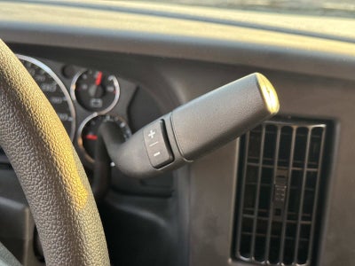 2025 Chevrolet Express Cargo WT