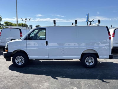 2025 Chevrolet Express Cargo WT
