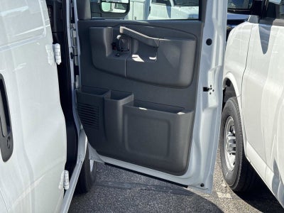2025 Chevrolet Express Cargo WT