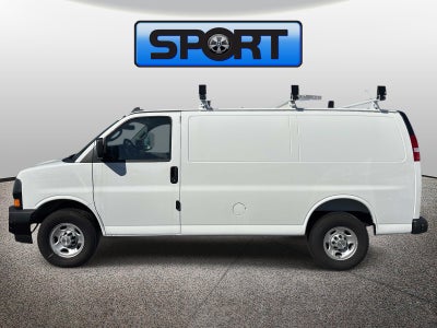 2025 Chevrolet Express Cargo WT