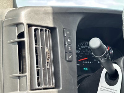 2025 Chevrolet Express Cargo WT