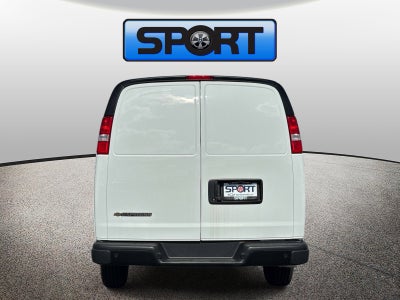 2025 Chevrolet Express Cargo WT