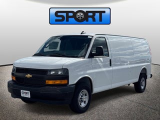 2025 Chevrolet Express Cargo WT