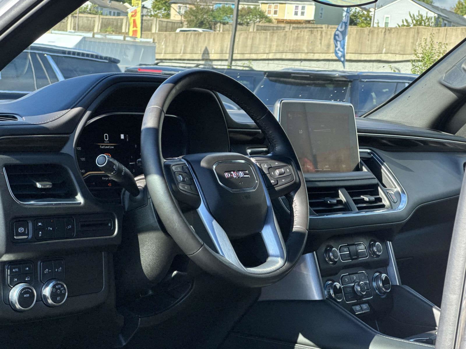 2022 GMC Yukon SLE