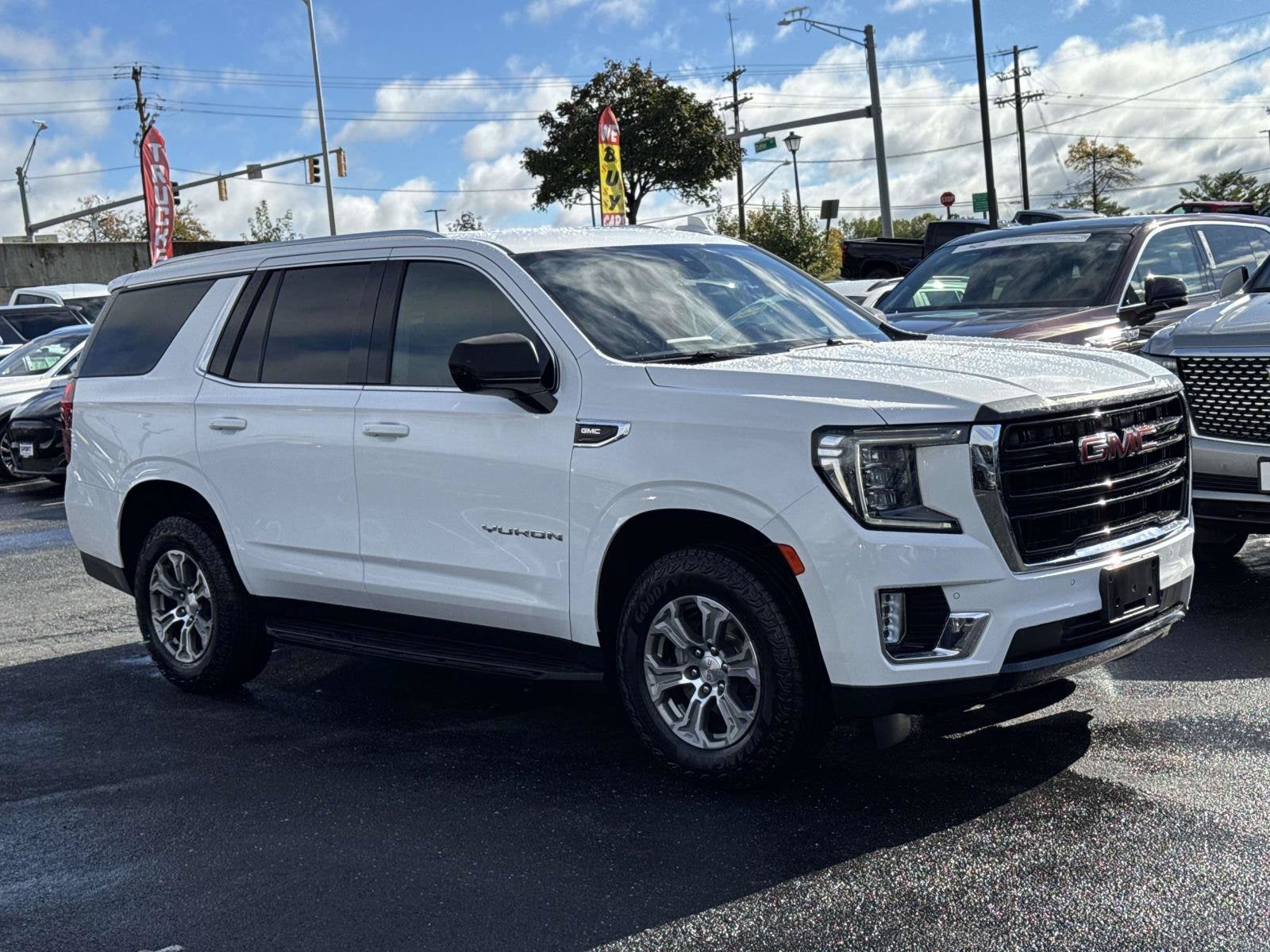 2022 GMC Yukon SLE