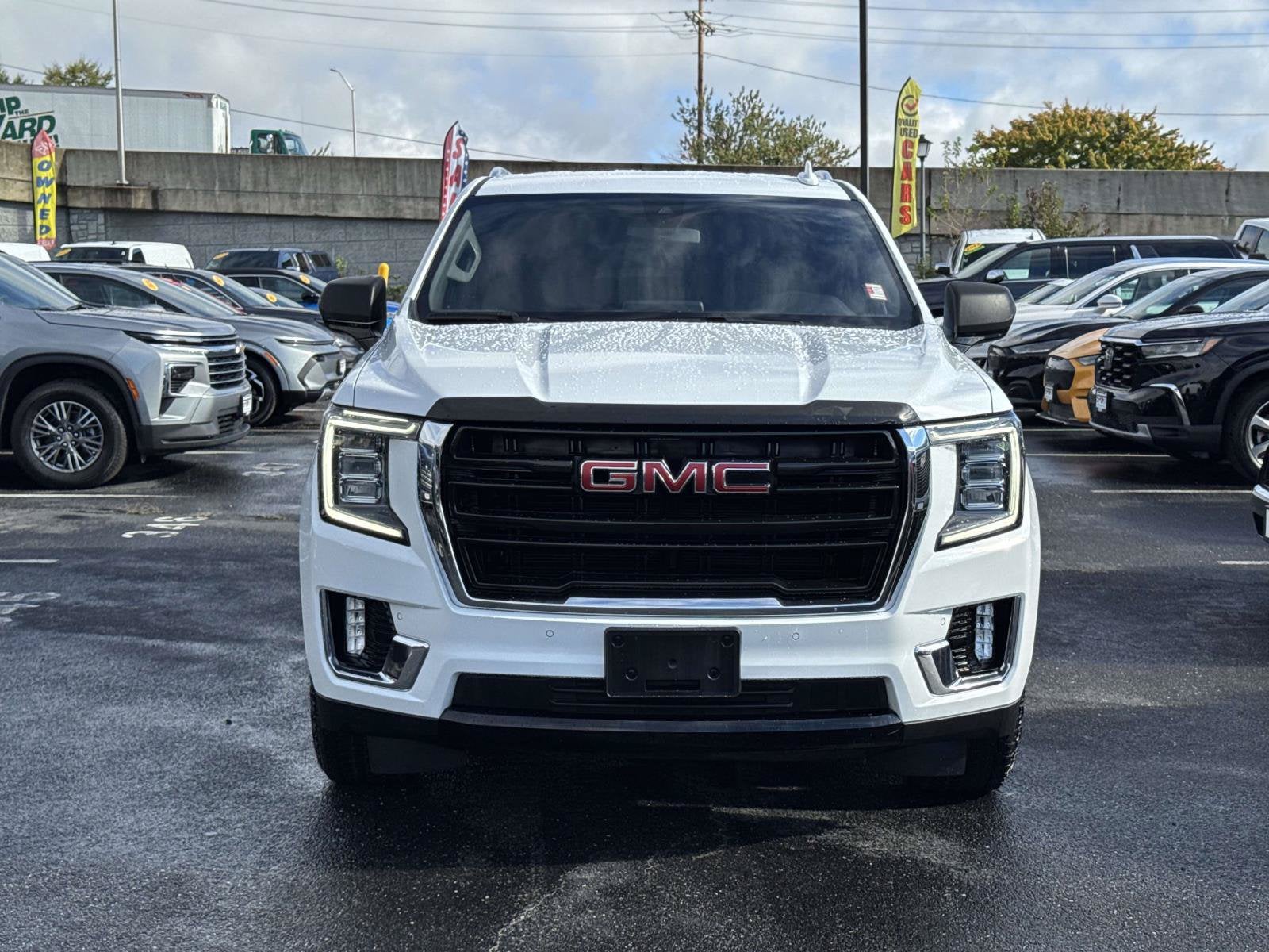 2022 GMC Yukon SLE