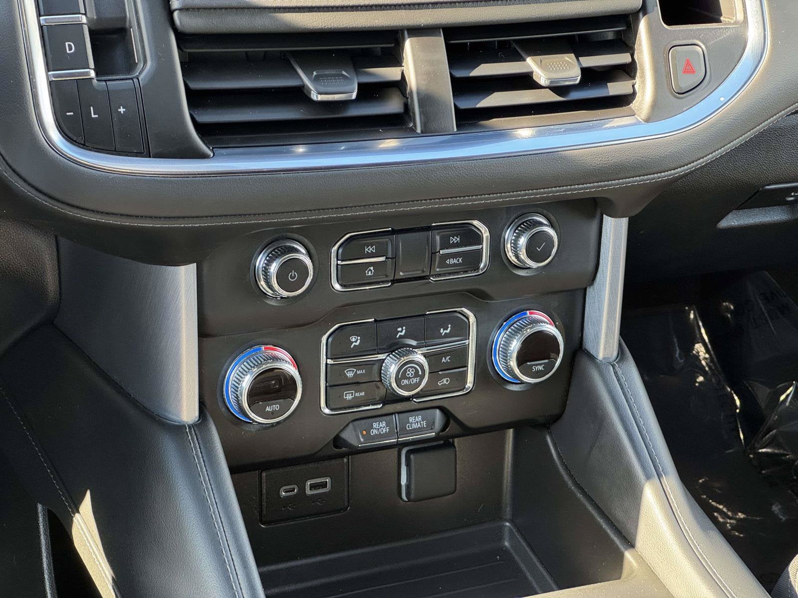 2022 GMC Yukon SLE