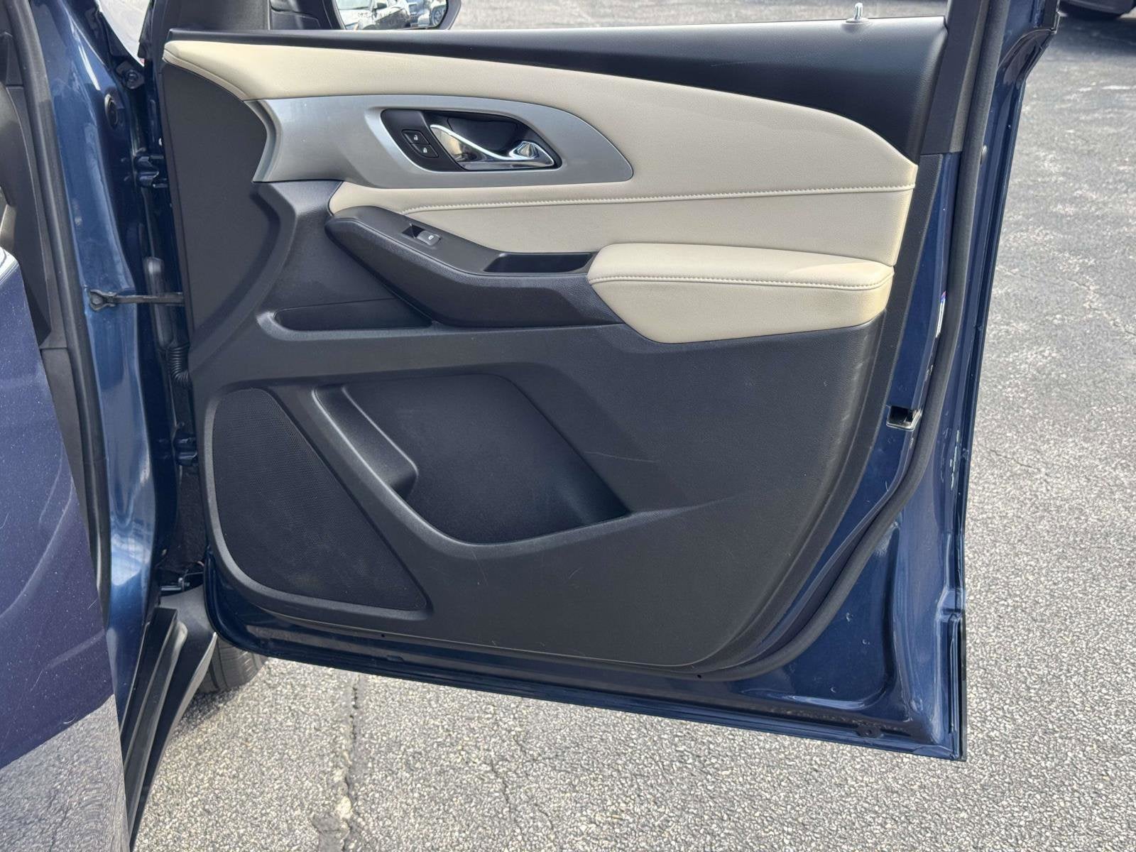 2022 Chevrolet Traverse LS