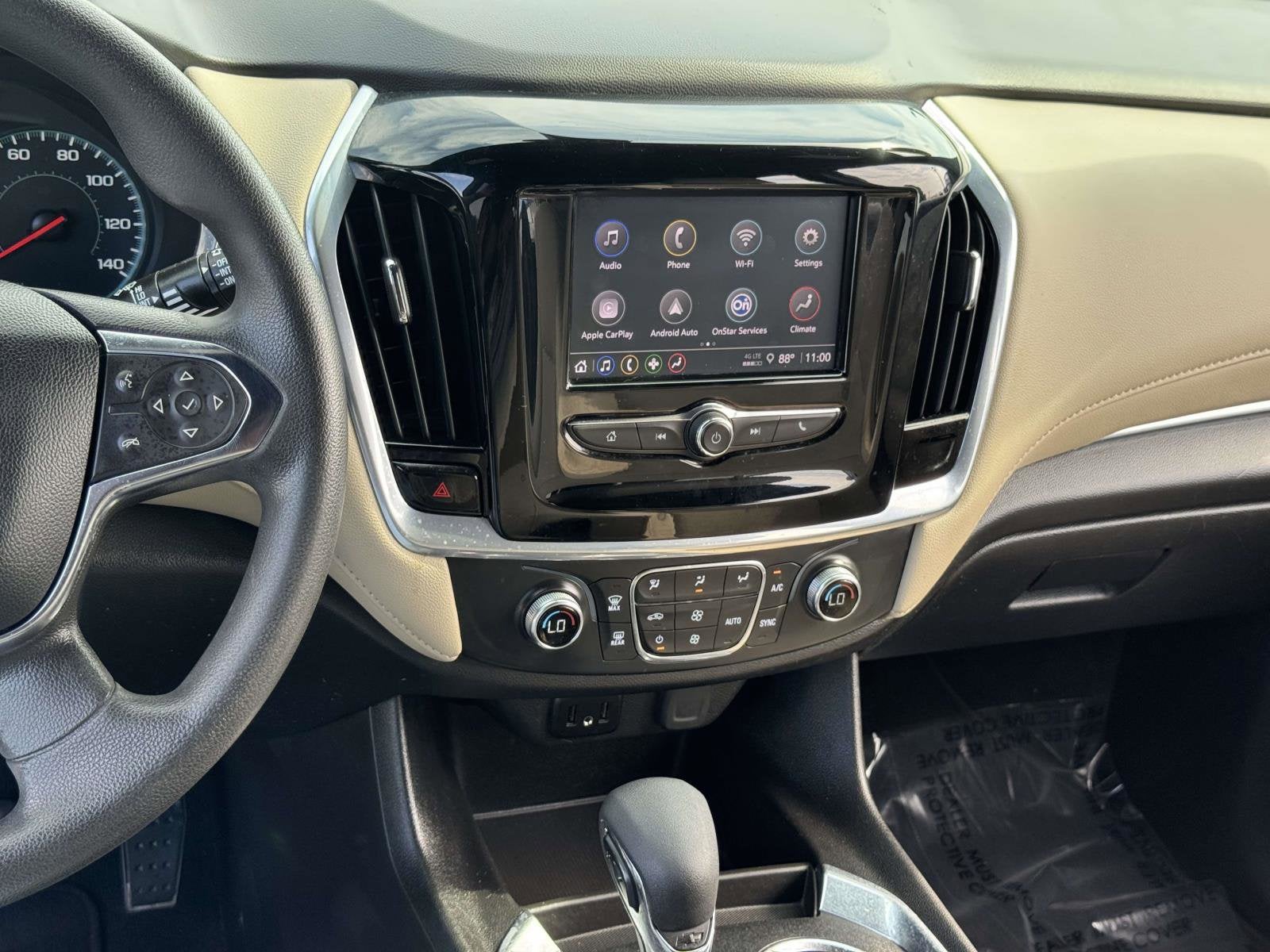 2022 Chevrolet Traverse LS