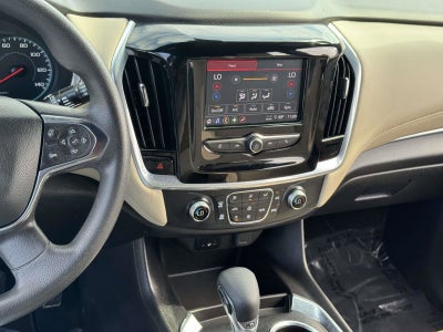 2022 Chevrolet Traverse LS