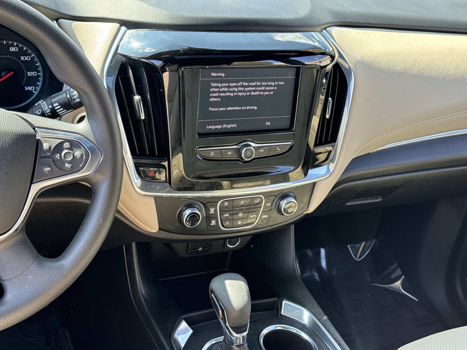 2023 Chevrolet Traverse LS