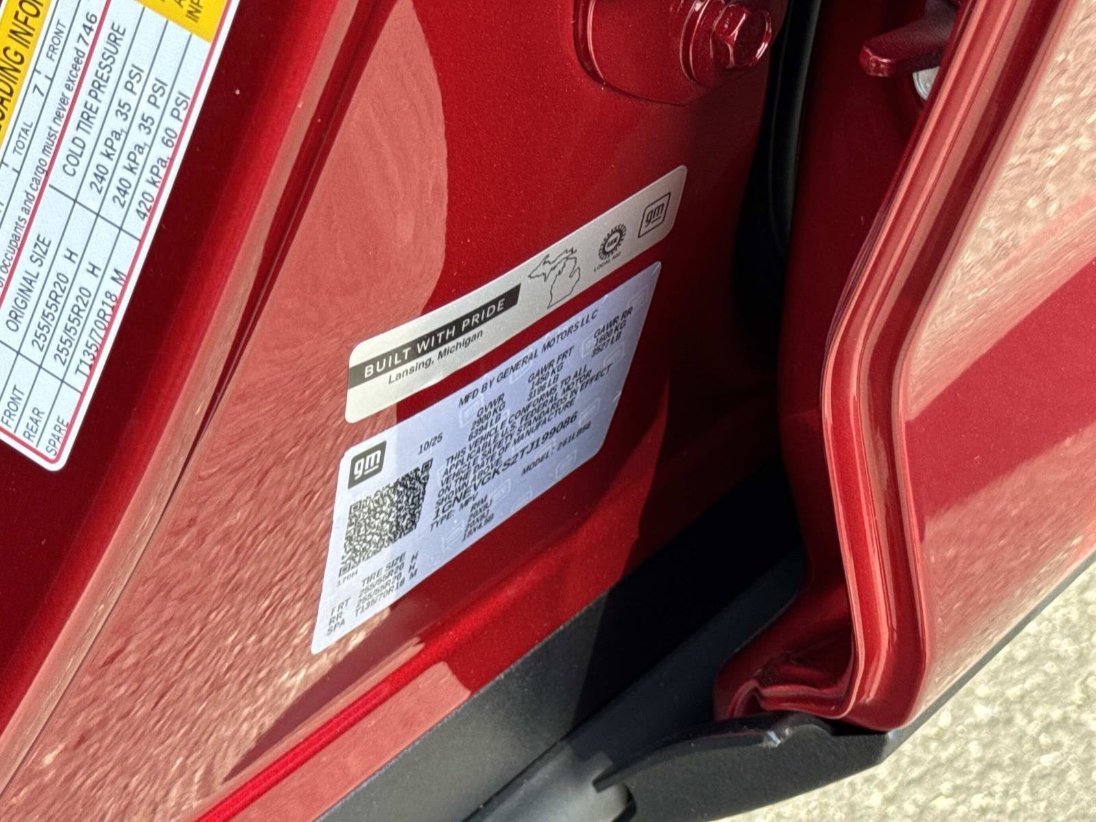 2026 Chevrolet Traverse LT