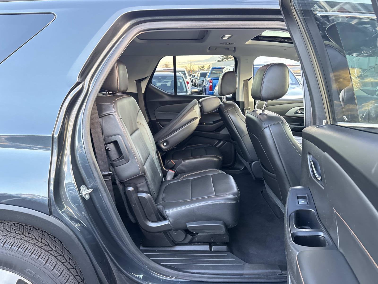 2021 Chevrolet Traverse LT Leather