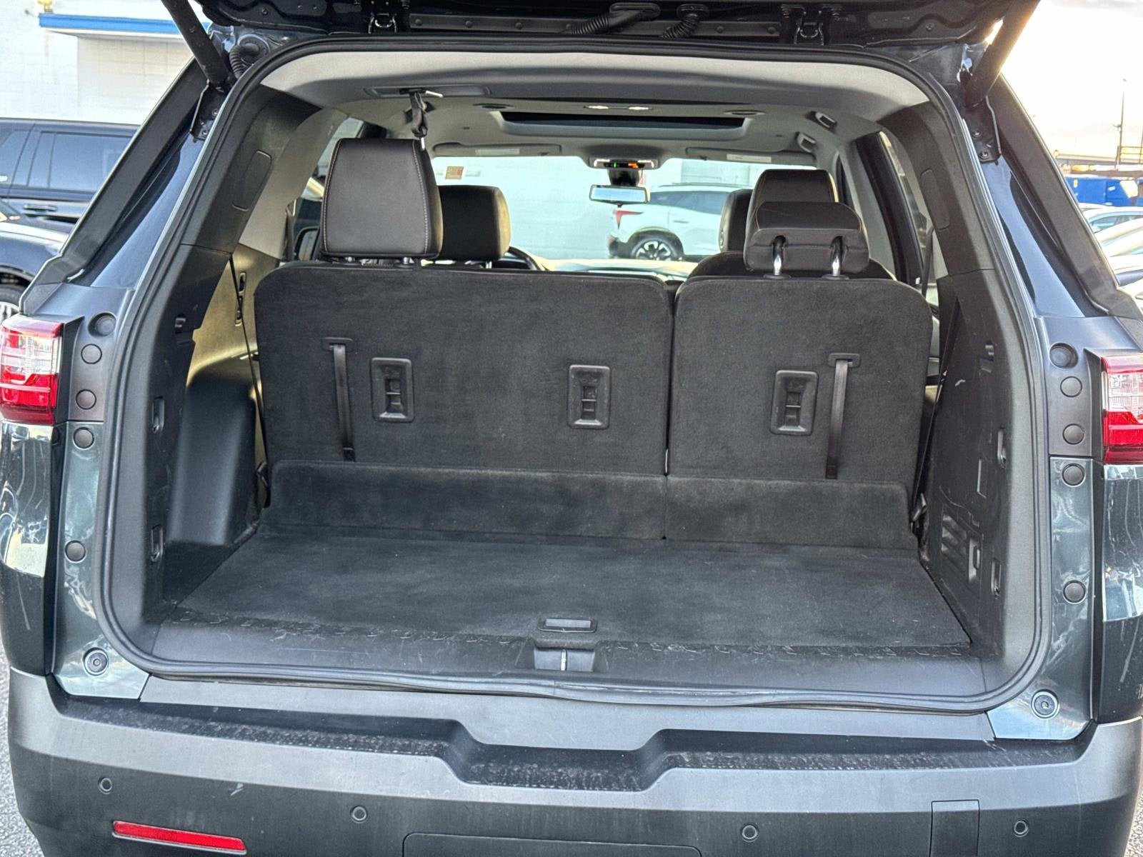 2021 Chevrolet Traverse LT Leather