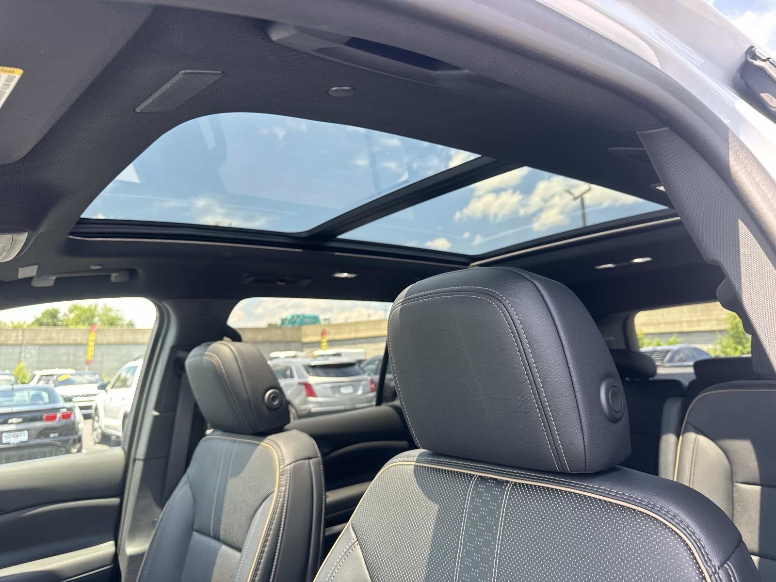2026 Chevrolet Traverse High Country - Photo 18