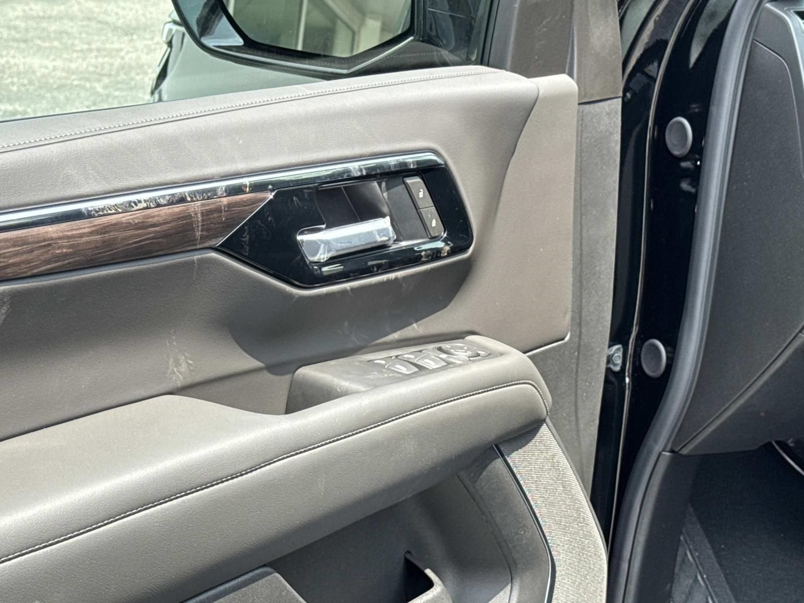2026 Chevrolet Suburban LS - Photo 16