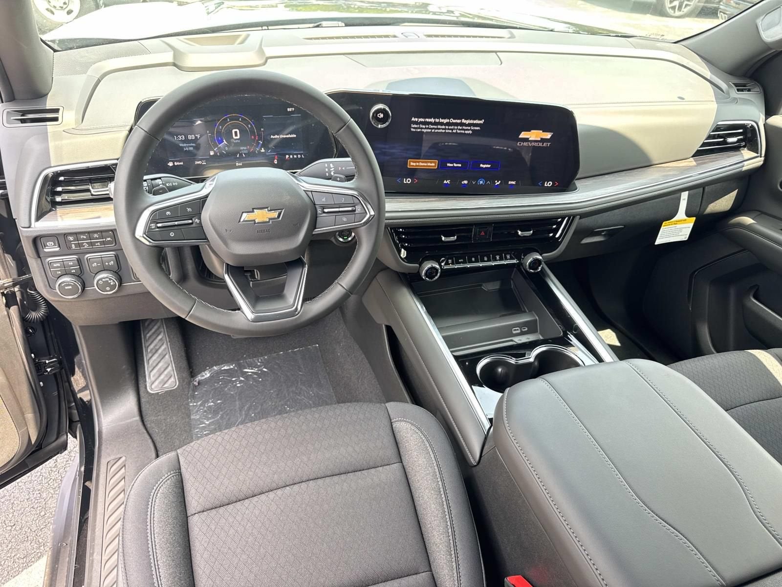 2026 Chevrolet Suburban LS - Photo 19
