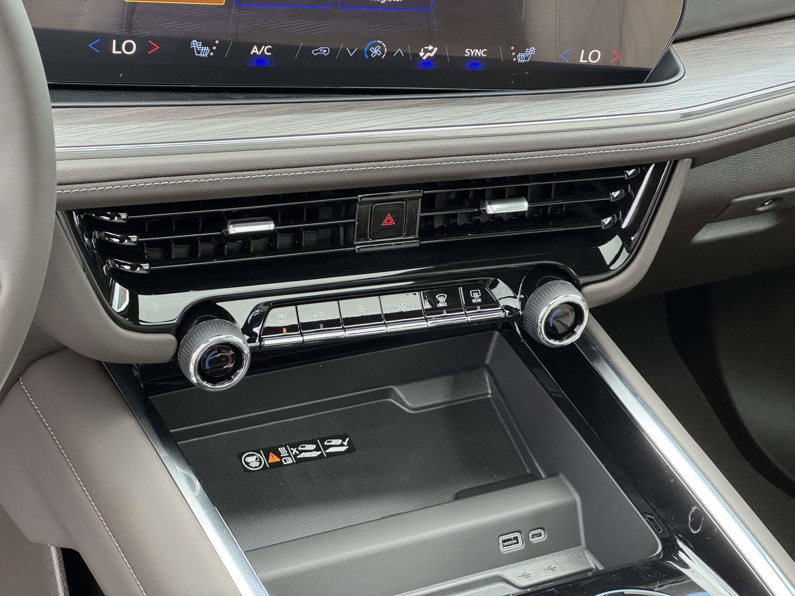 2027 Chevrolet Suburban Z71