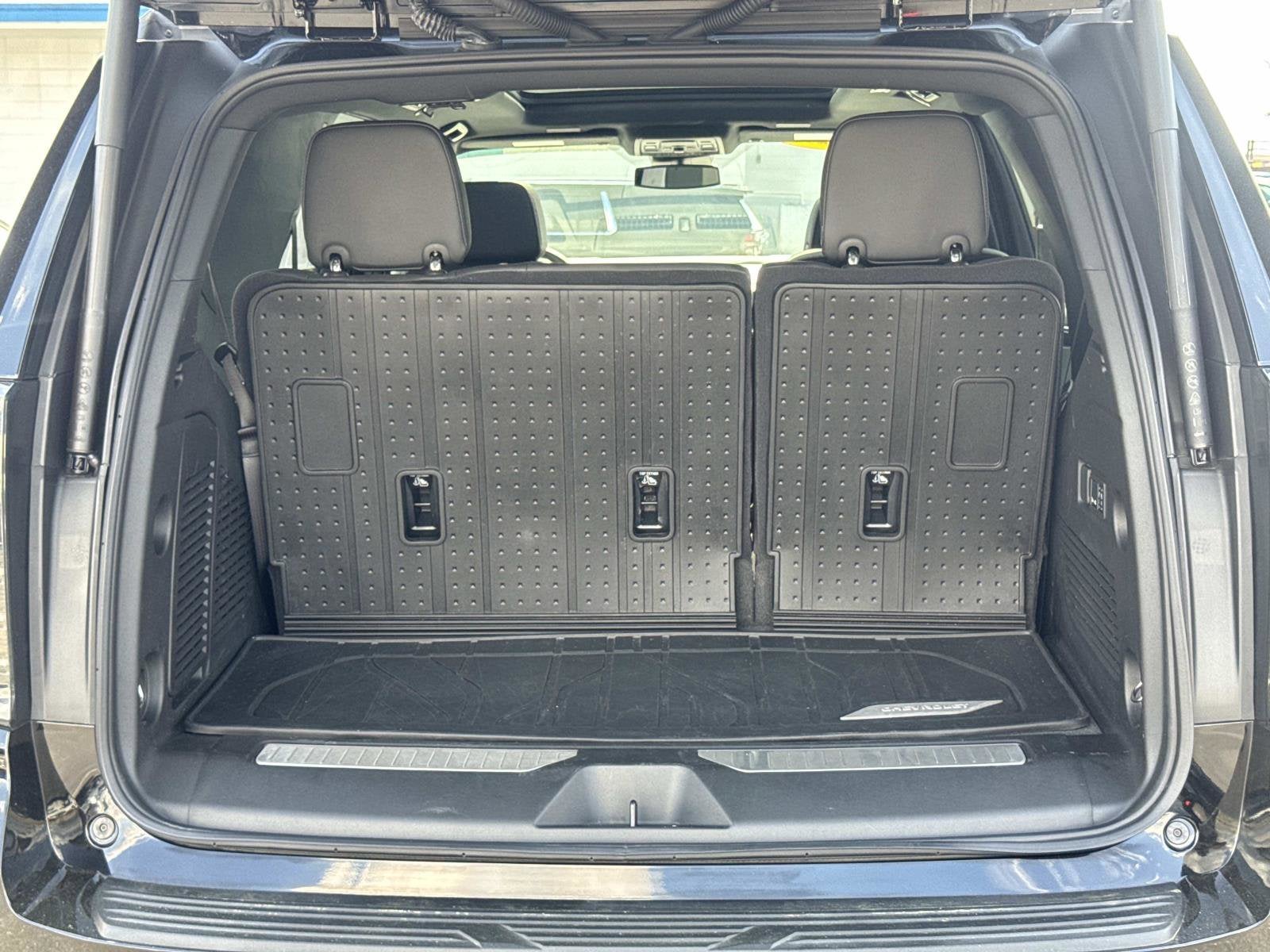 2025 Chevrolet Tahoe RST