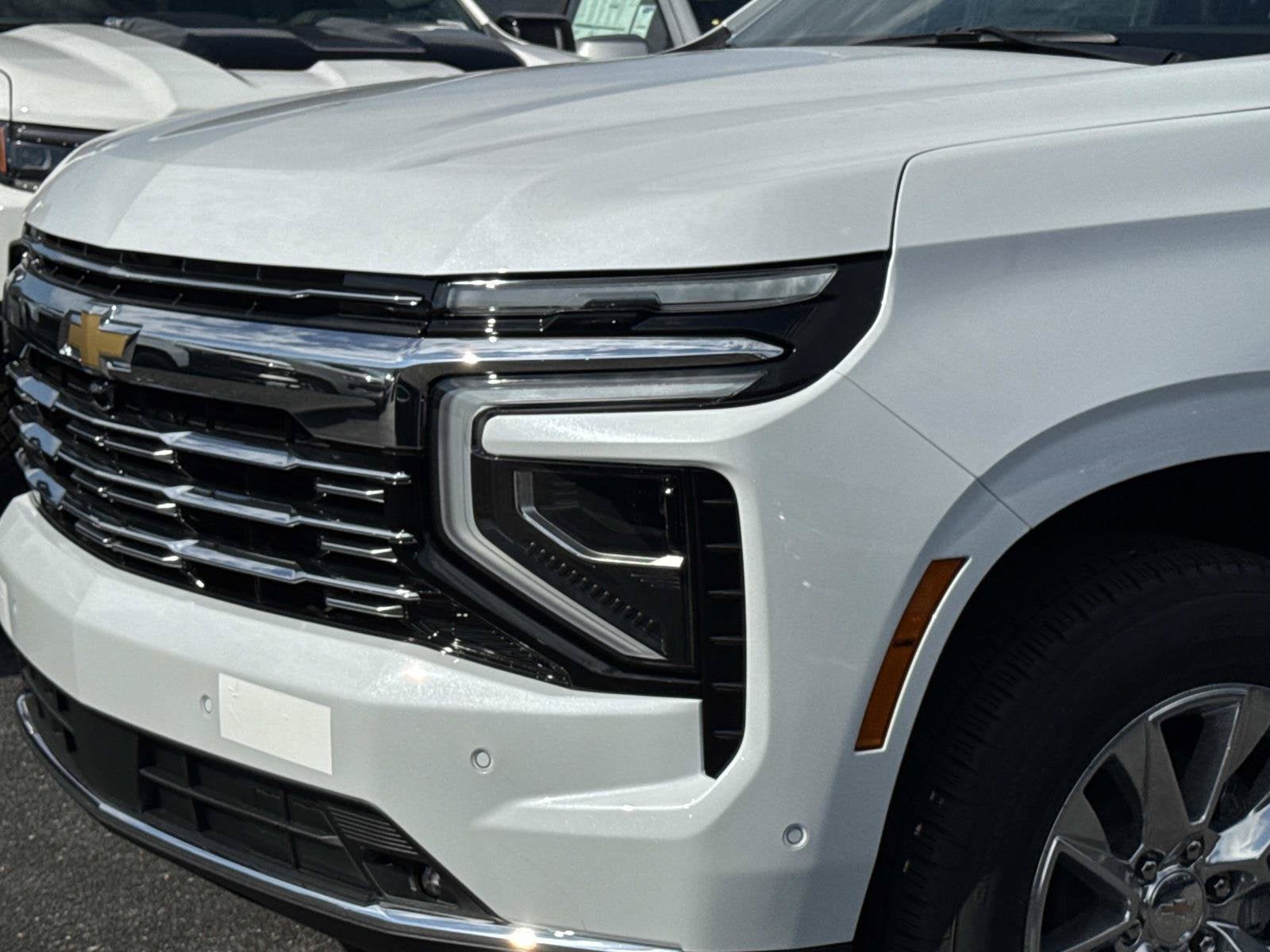 2027 Chevrolet Tahoe Premier - Photo 7
