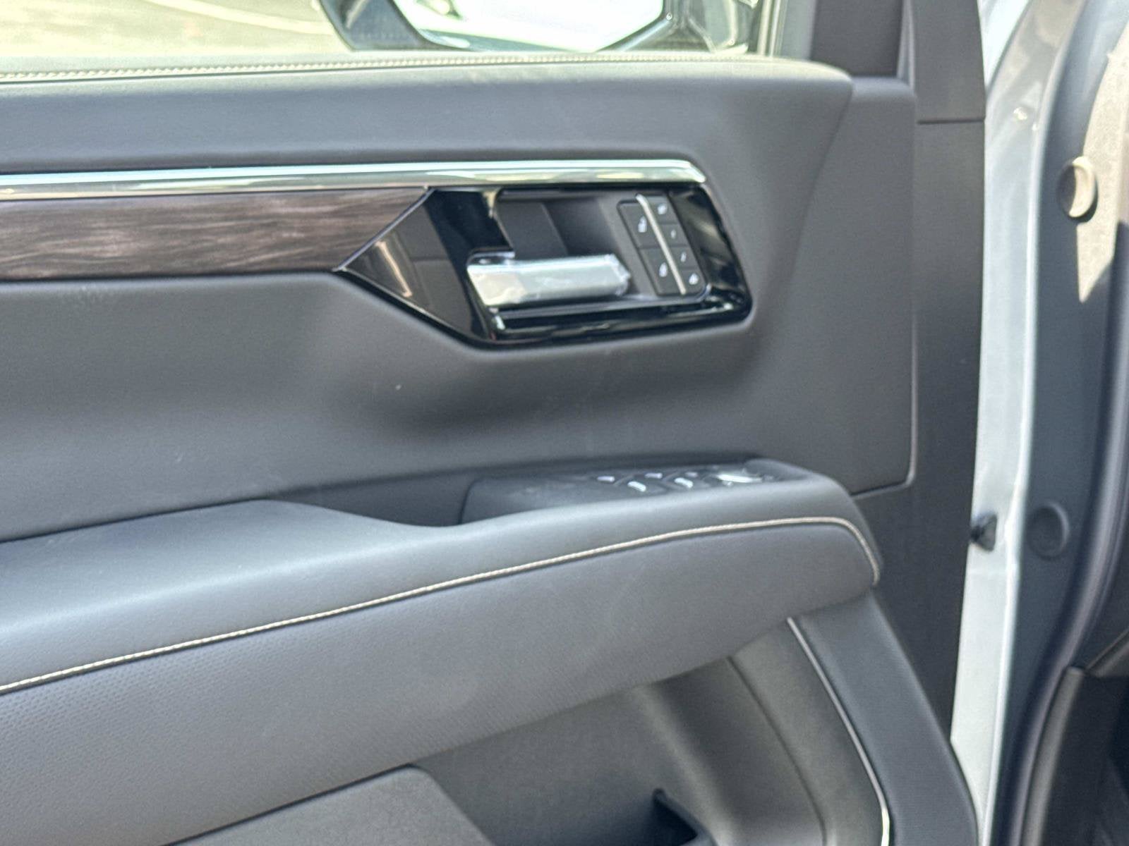 2027 Chevrolet Tahoe Premier