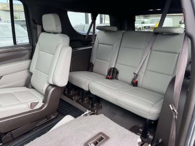 2022 Chevrolet Suburban LT