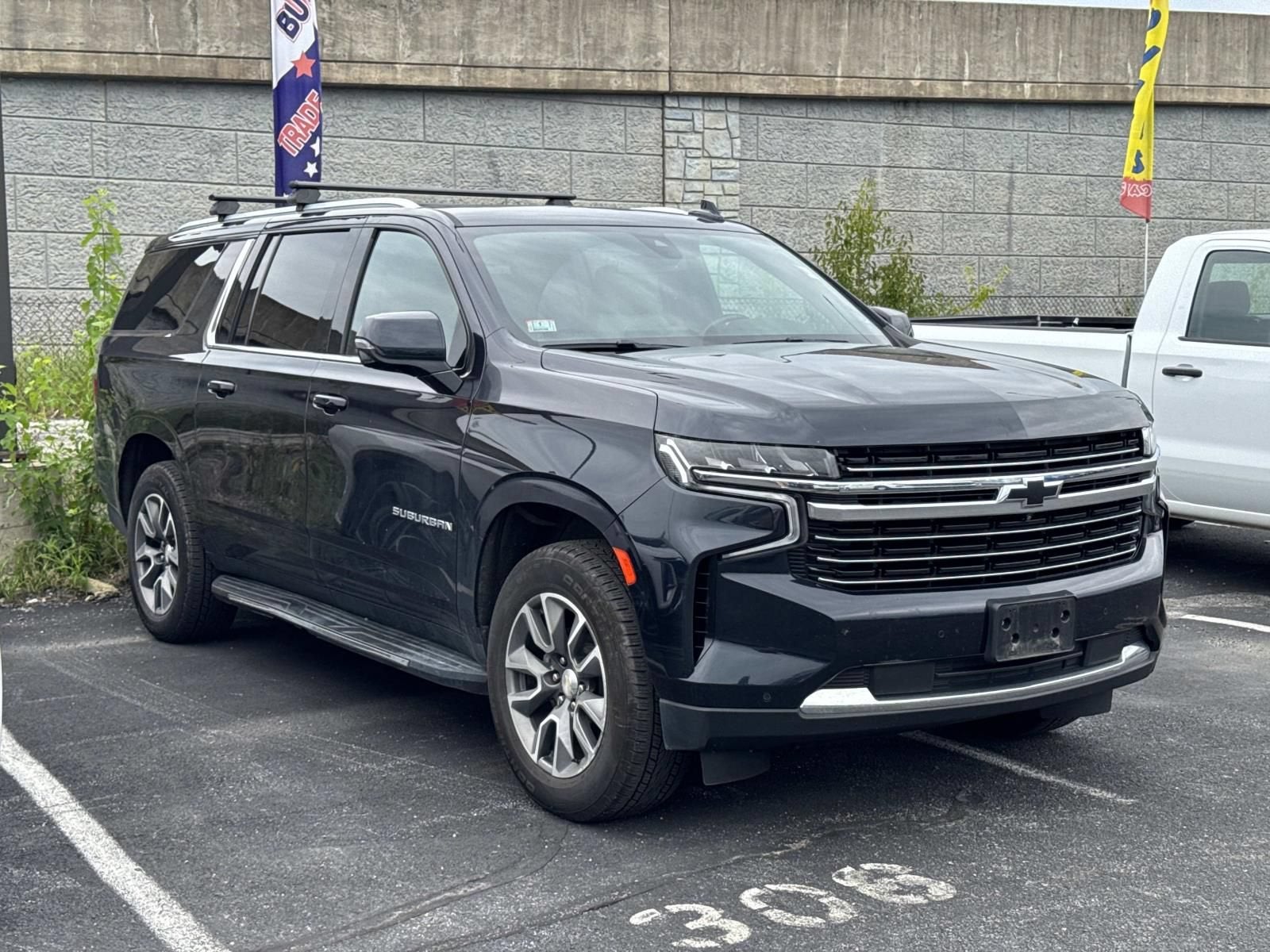 2022 Chevrolet Suburban LT
