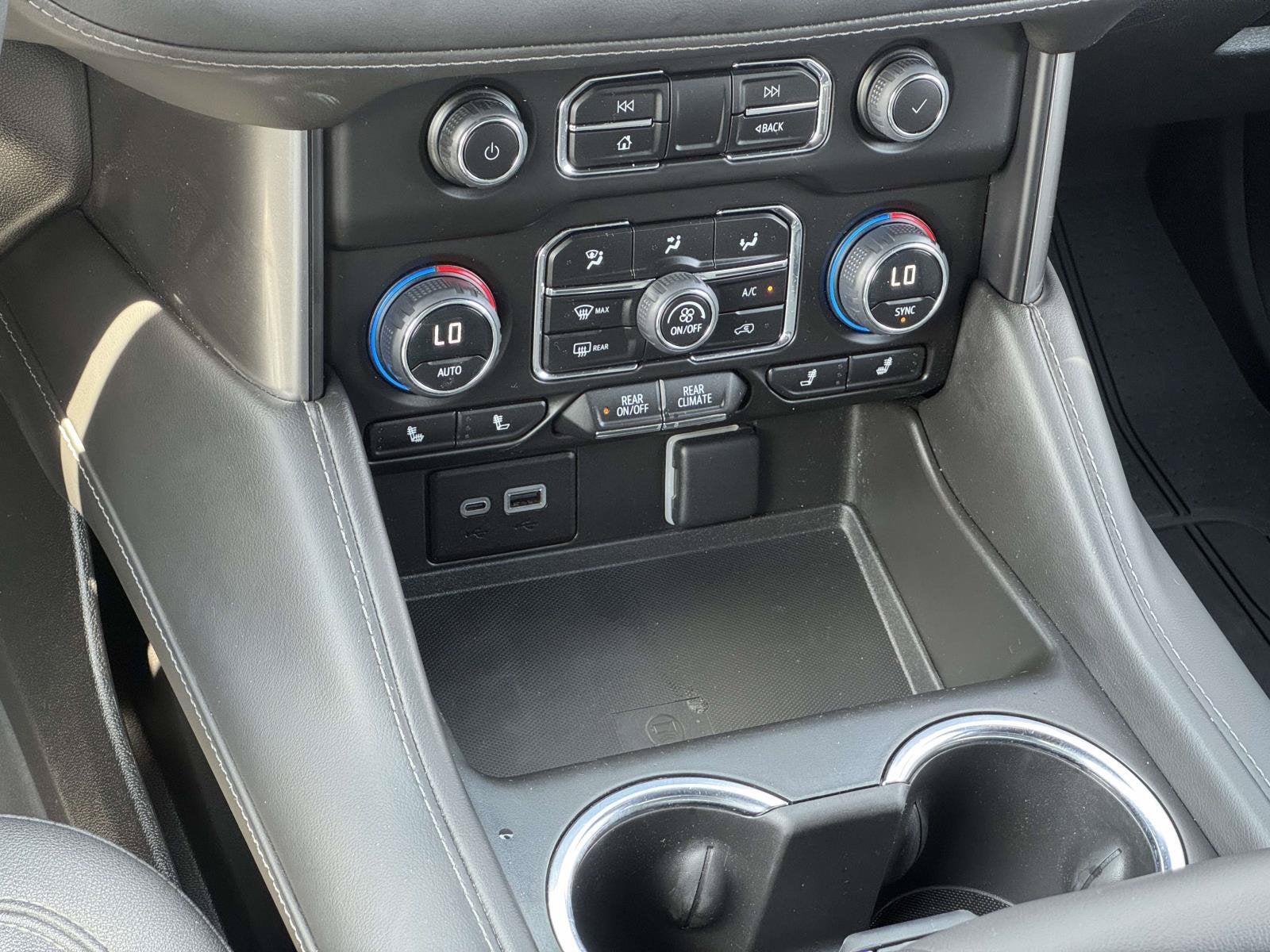 2023 Chevrolet Suburban Z71