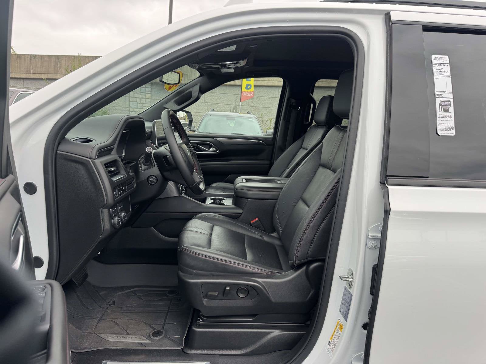 2024 Chevrolet Suburban RST