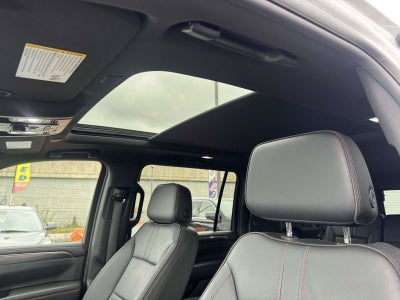 2024 Chevrolet Suburban RST