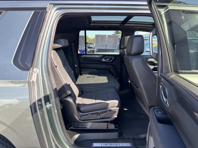 2023 Chevrolet Suburban RST