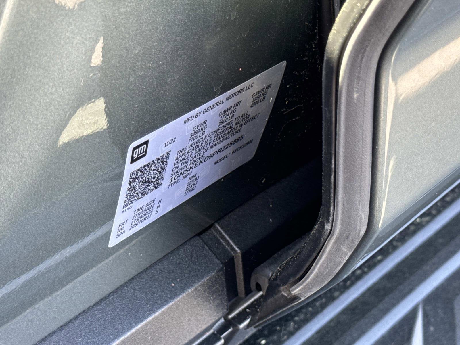 2023 Chevrolet Suburban RST