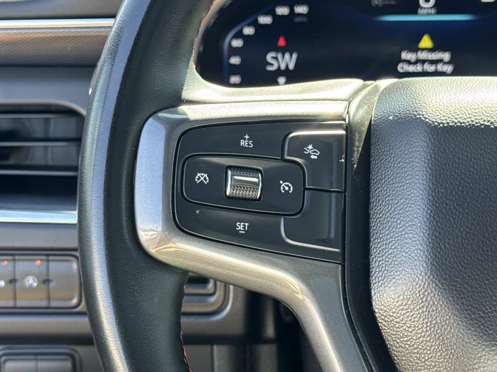 2023 Chevrolet Suburban RST