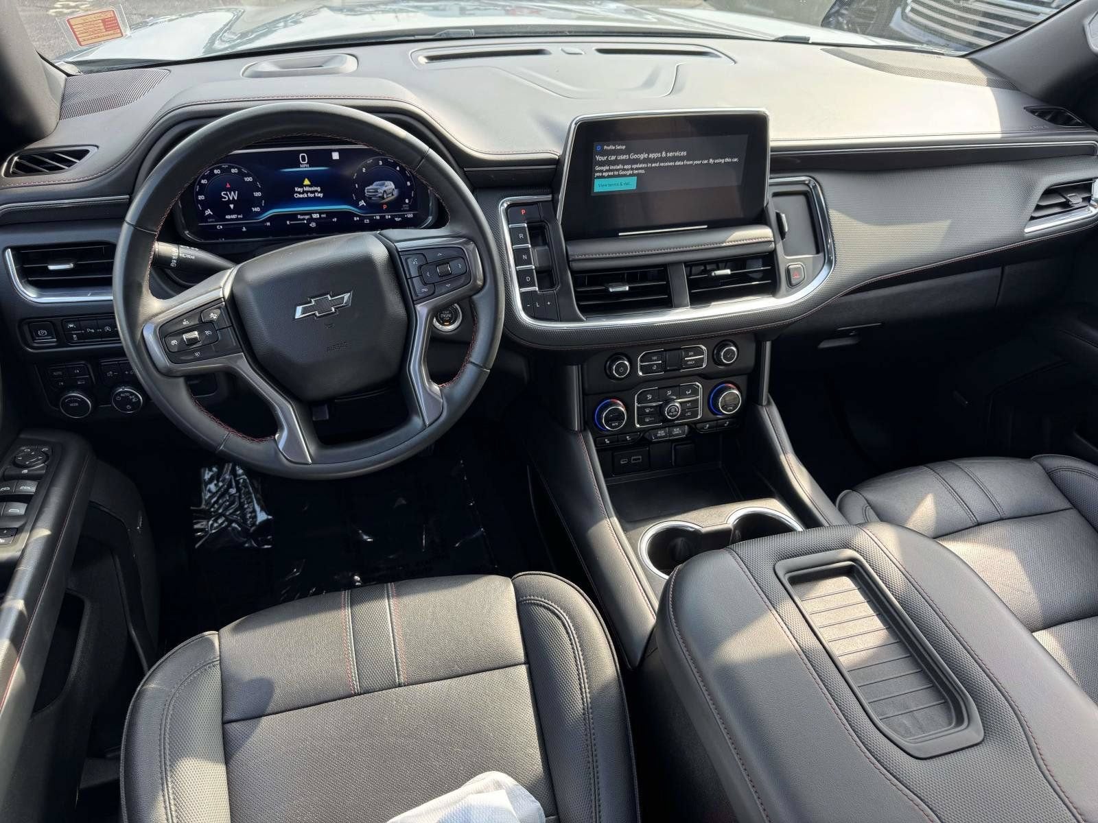 2023 Chevrolet Suburban RST