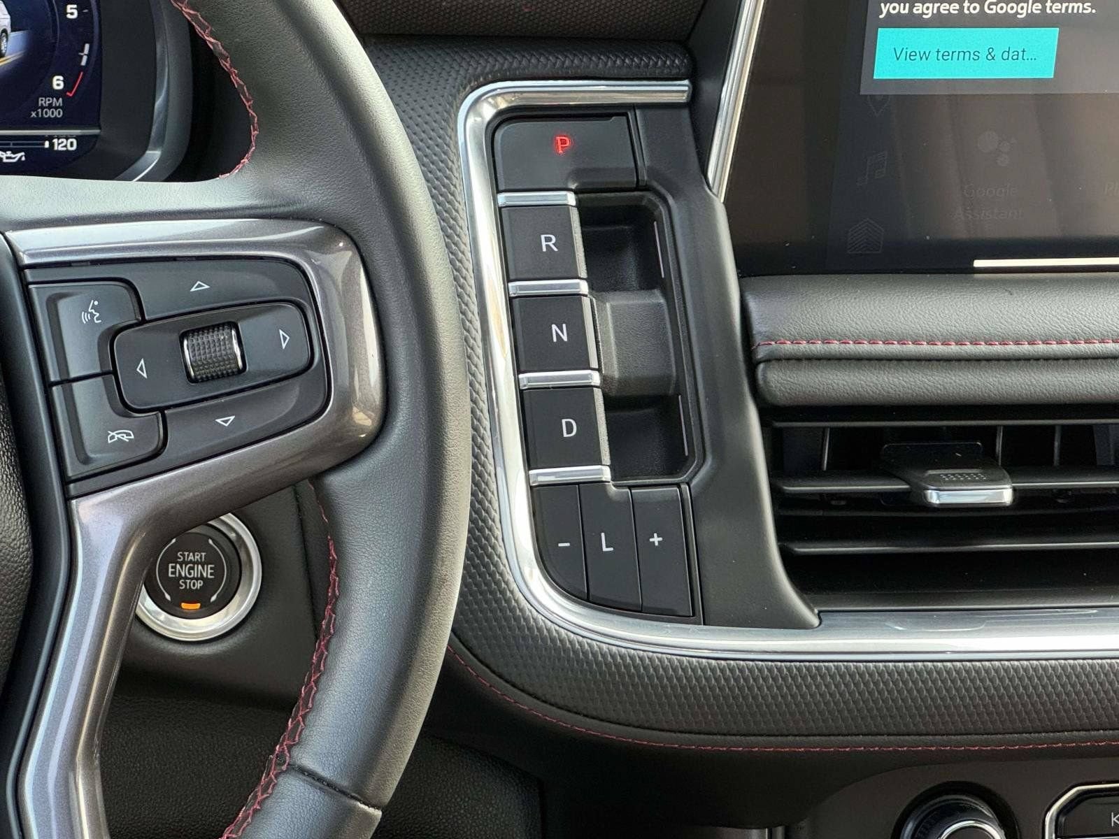 2023 Chevrolet Suburban RST
