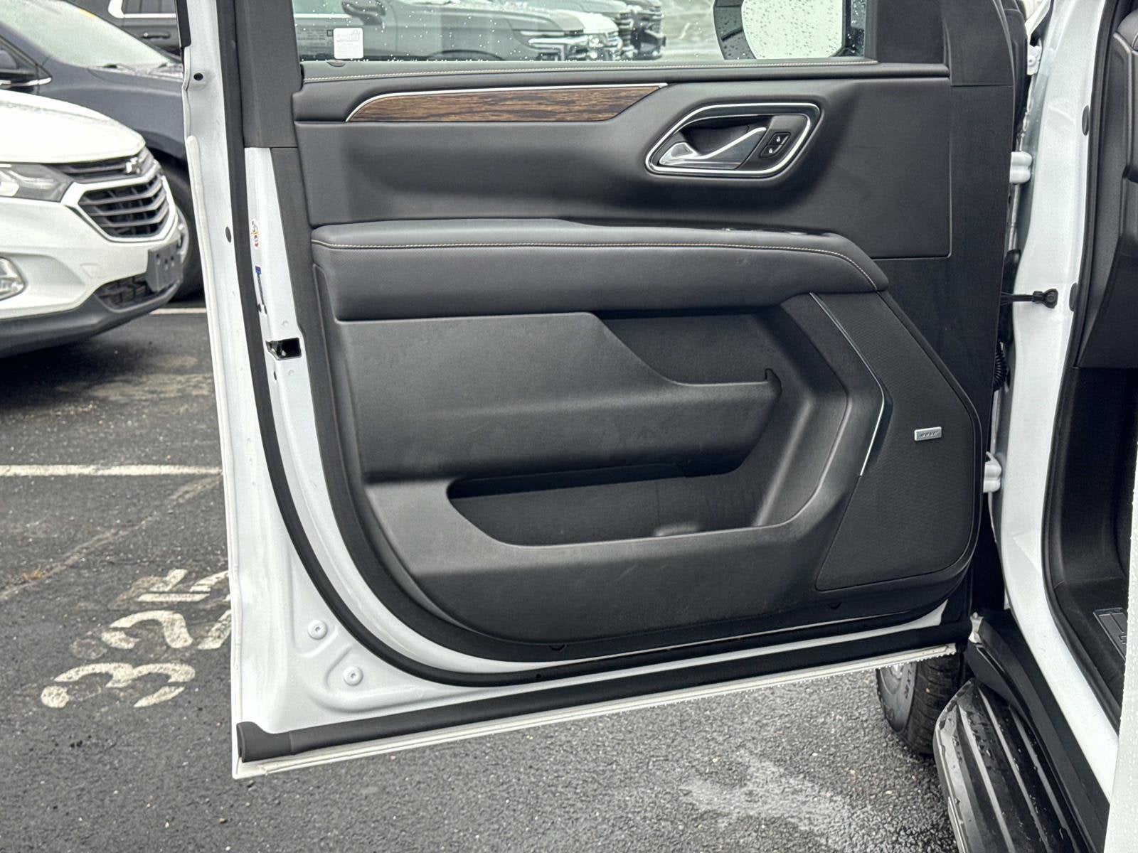 2024 Chevrolet Suburban Premier