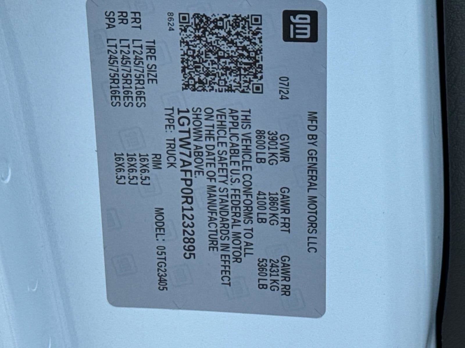 2024 GMC Savana Cargo 2500 Work Van