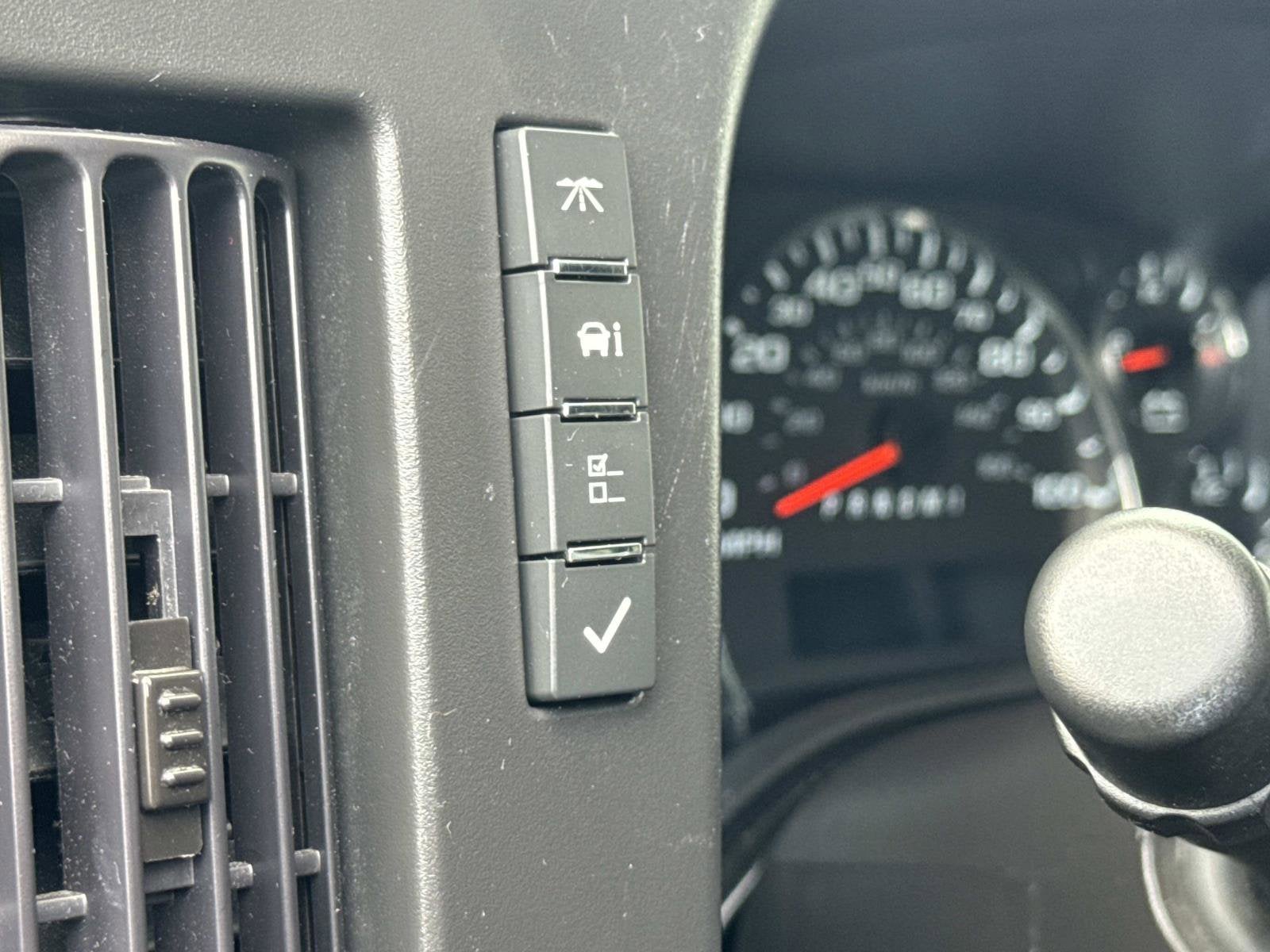 2024 GMC Savana Cargo 2500 Work Van