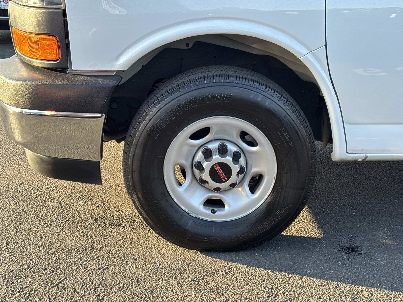 2024 GMC Savana Cargo 2500 Work Van