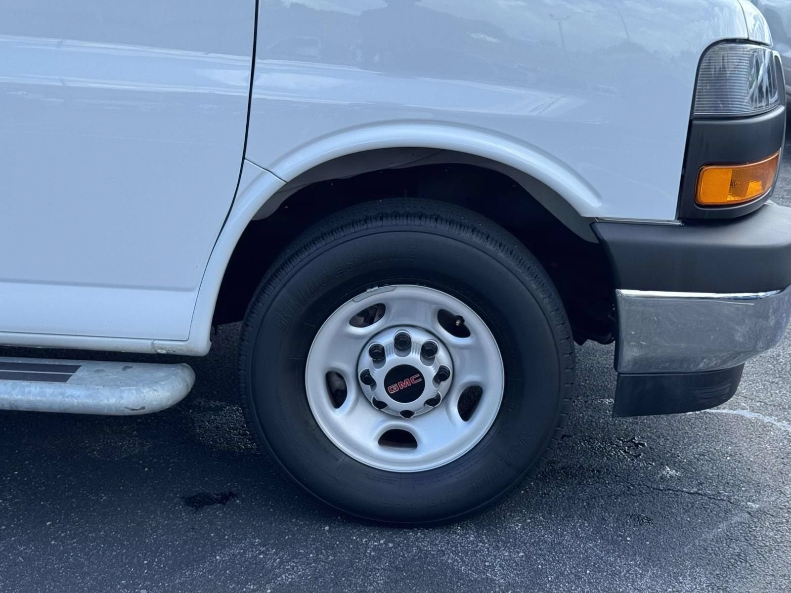 2025 GMC Savana Cargo Work Van