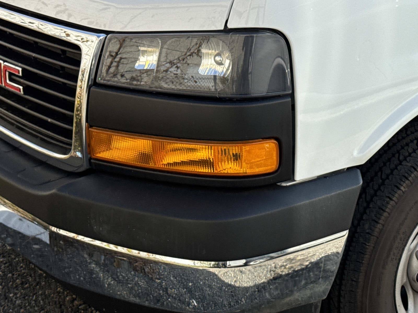 2025 GMC Savana Cargo Work Van