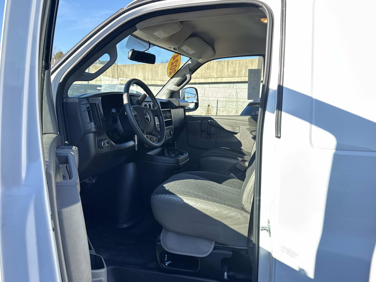 2024 GMC Savana Cargo 2500 Work Van