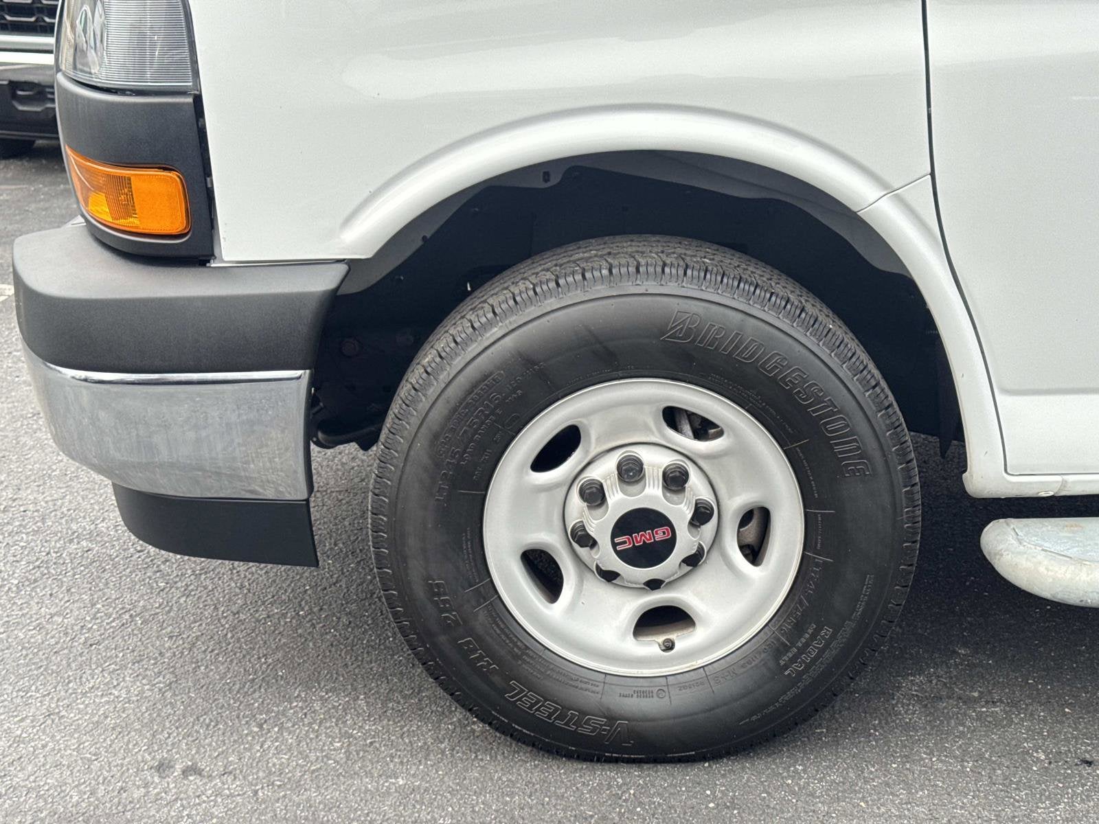 2024 GMC Savana Cargo 2500 Work Van