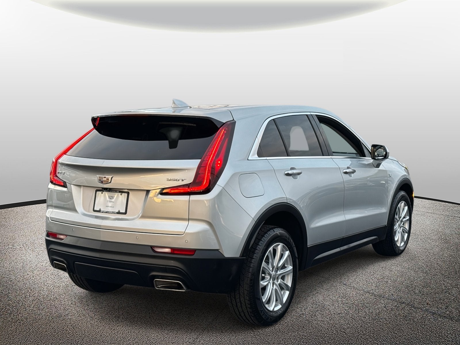 2022 Cadillac XT4 Luxury