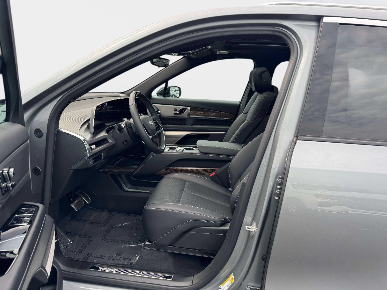 2026 Cadillac VISTIQ Luxury
